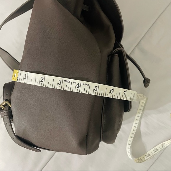 🤎 a.n.a Backpack - Picture 7 of 10